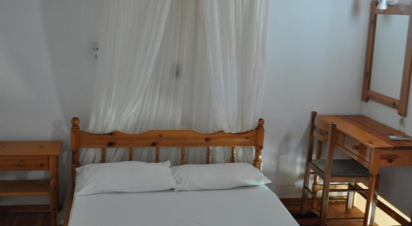Hotel Mando 마라토캄포스 객실 사진